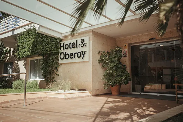 Entrada y movilidad en ROC Oberoy Adults Only 16