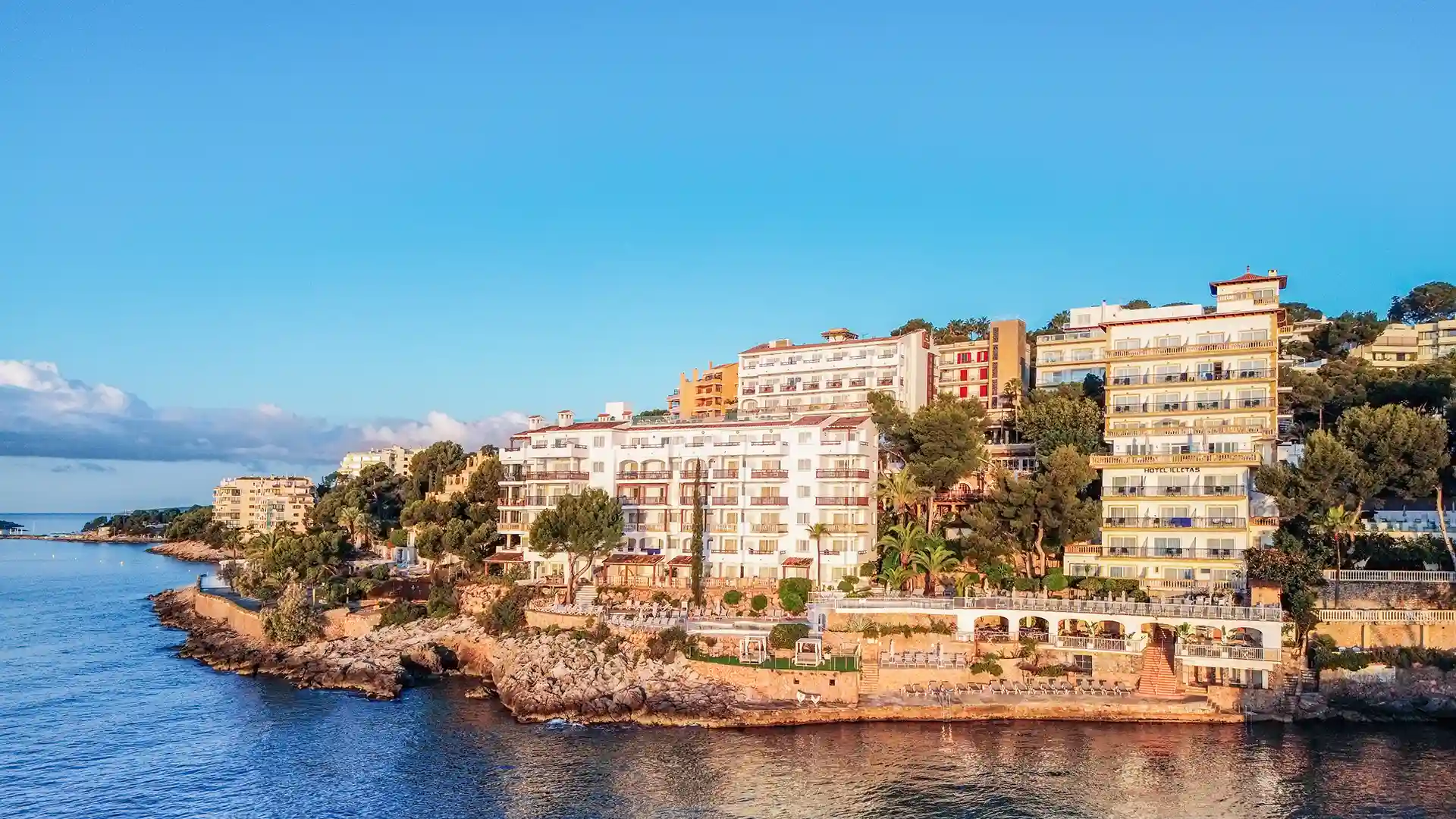 Destination illetas Roc Hotels