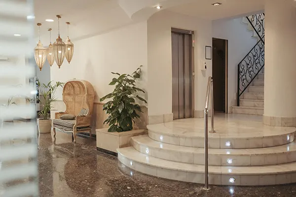 Entrada a hotel ROC Oberoy Adults Only 16